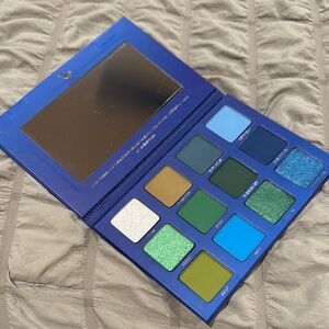 Menangerie Whalesong Eyeshadow Palette